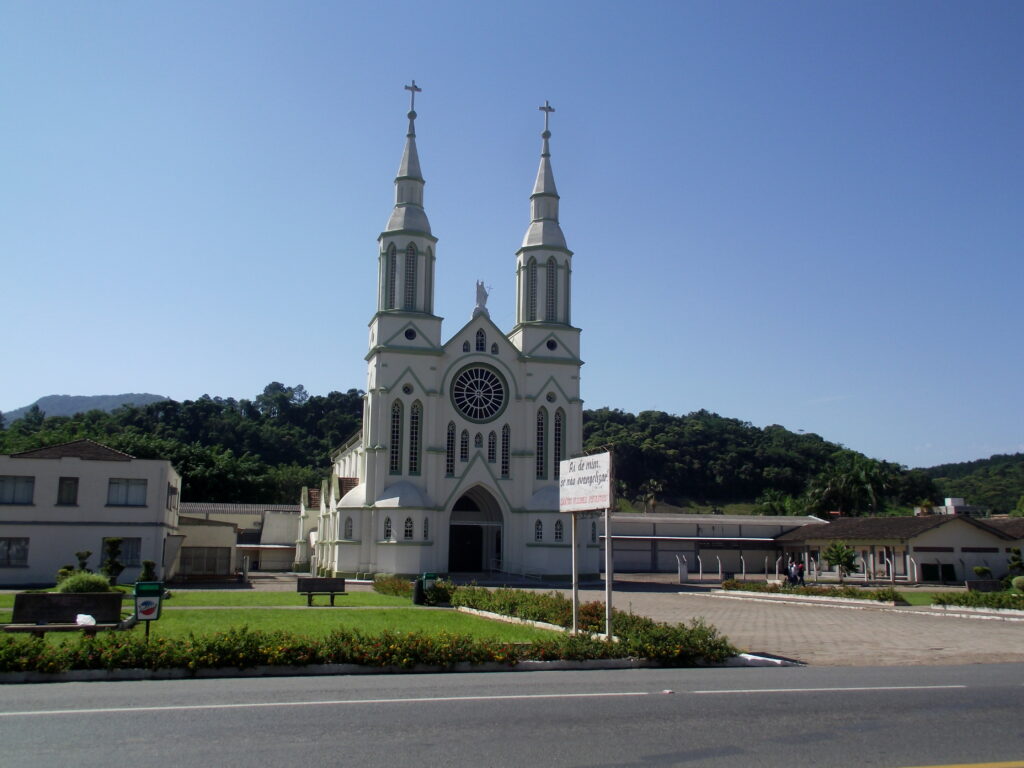 Apiúna concurso público