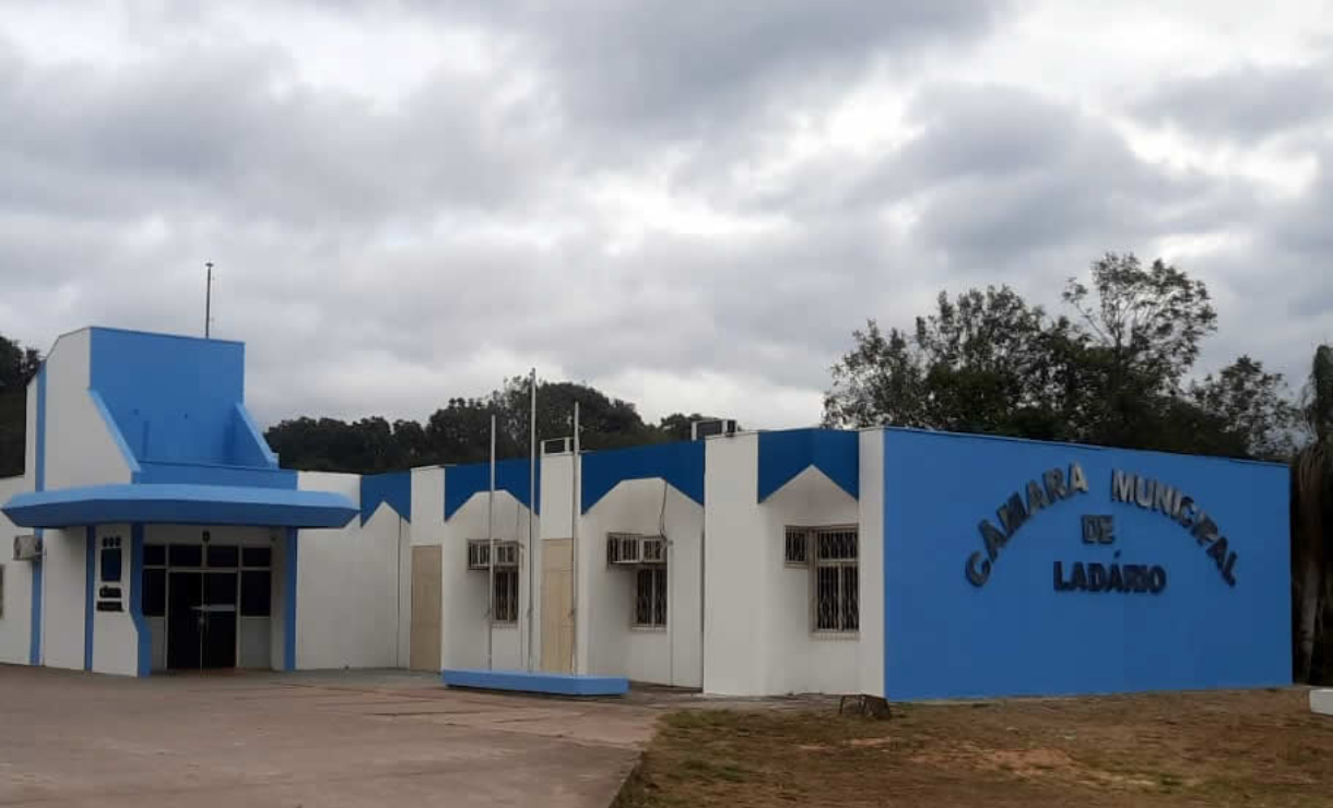 Concurso público da Câmara de Ladário (MS) é suspenso