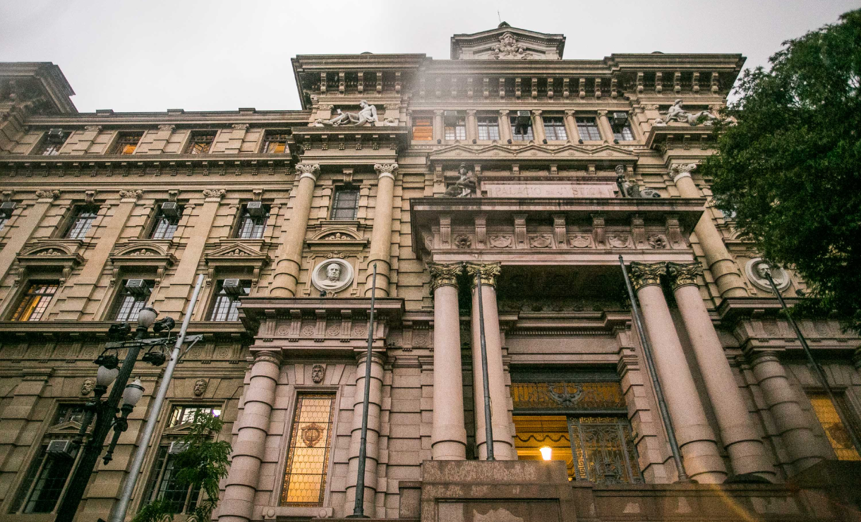 Inscrições para o concurso TJ-SP abrem e salário pode chegar até R$ 6,3 mil; saiba como se inscrever