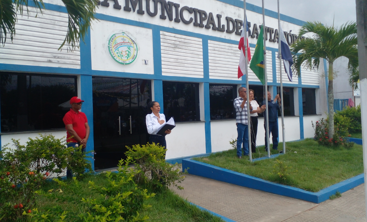 Prefeitura de Santanópolis (BA) abre concurso com 250 vagas e salários de até R$ 4,4 mil