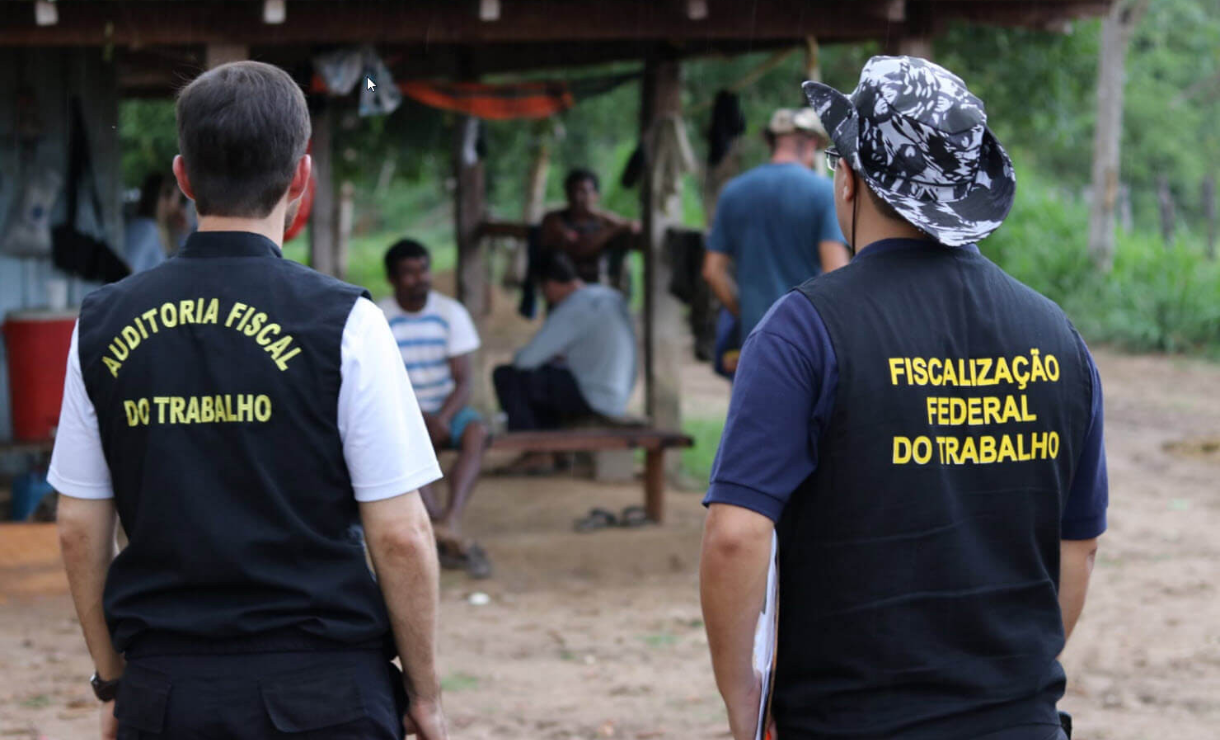 Concurso AFT: Sindicato cobra retomada e reversão de eliminações após suspensão