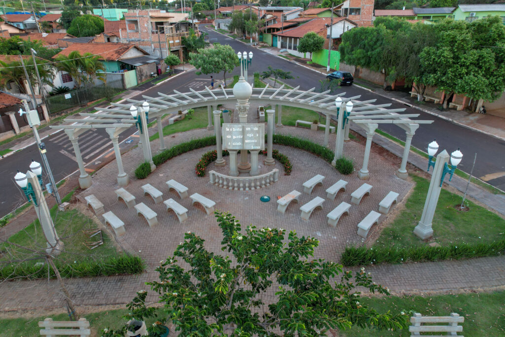 Leópolis Concurso público
