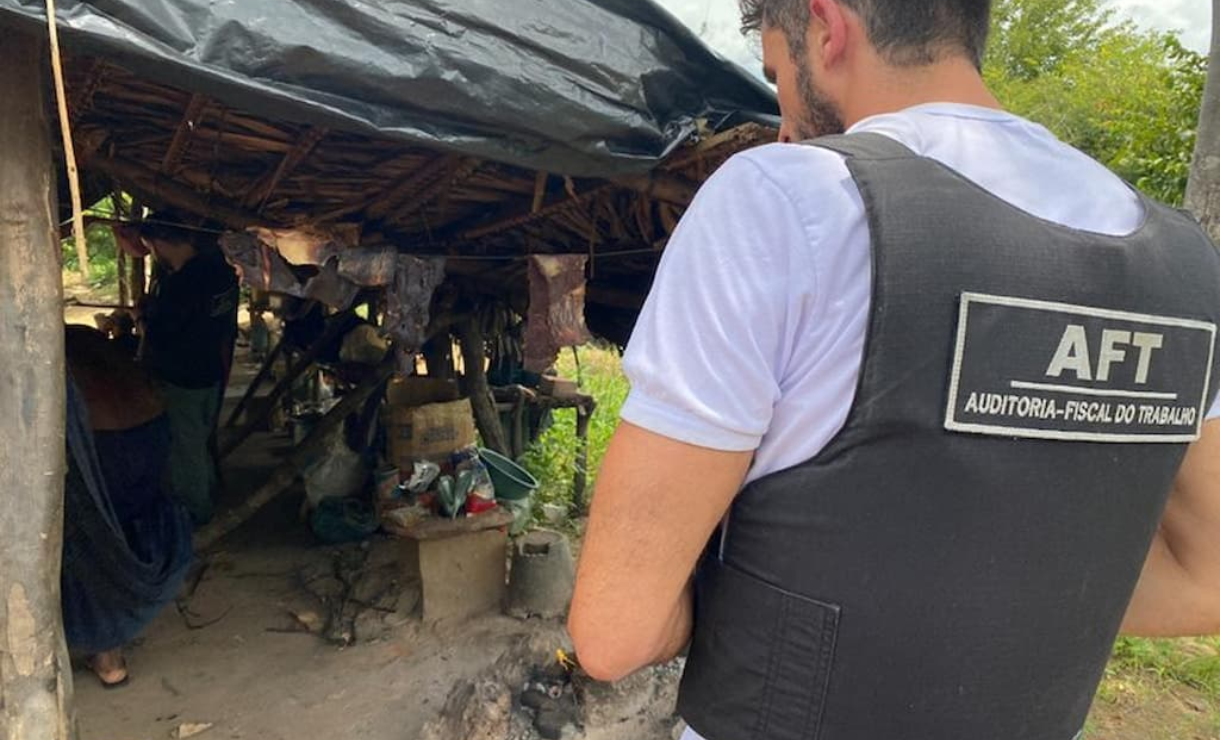 Concurso AFT: PF investiga esquema de fraude com venda de gabarito por R$ 500 mil