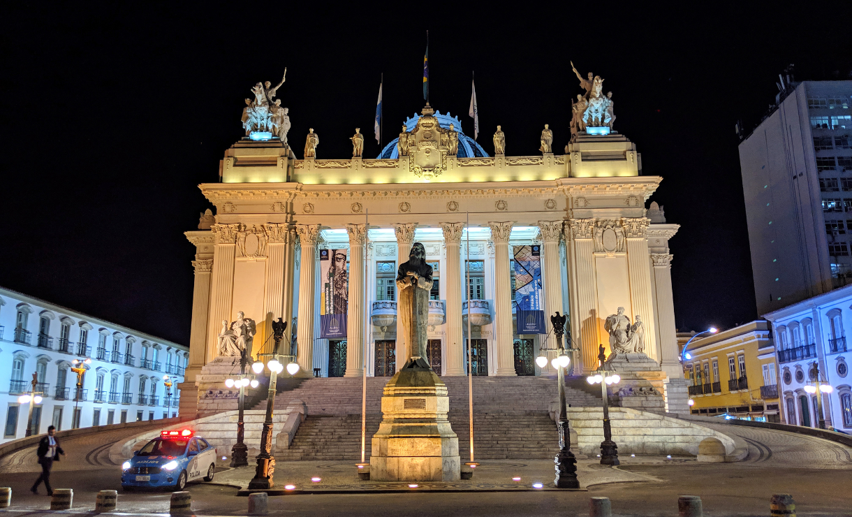 Concurso ALERJ: Inscrições são prorrogadas; salários chegam a R$ 44 mil